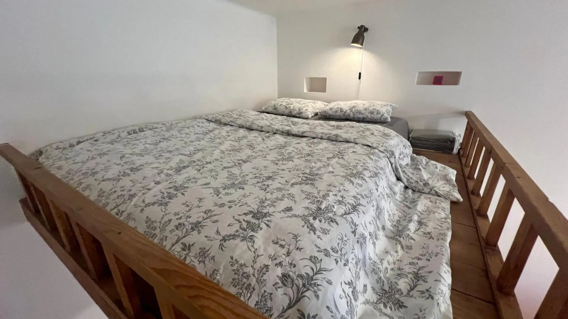 Cozy Private Apartment Prague