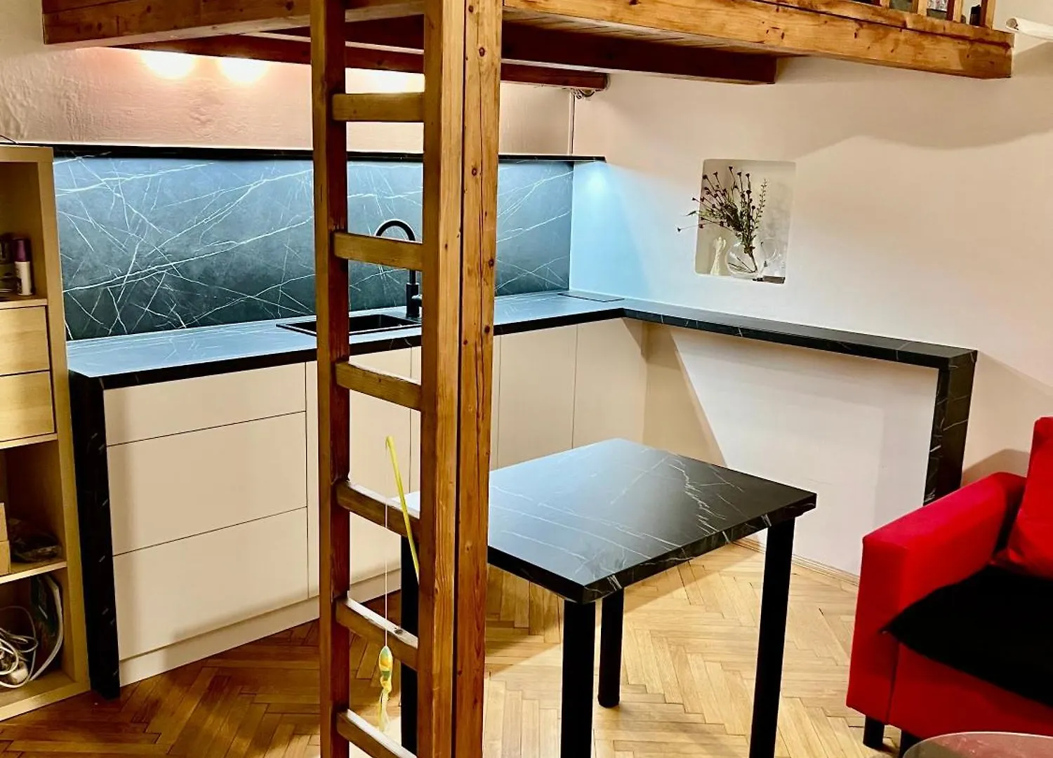 Cozy Private Apartment Prague
